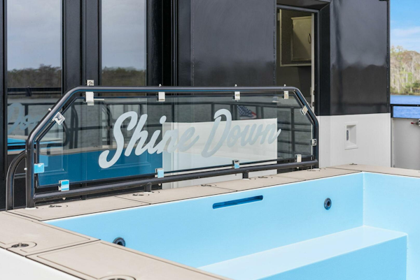 Breaux Brothers-120 GLV 2025-Shine Down Apalachicola-Florida-United States-5990477