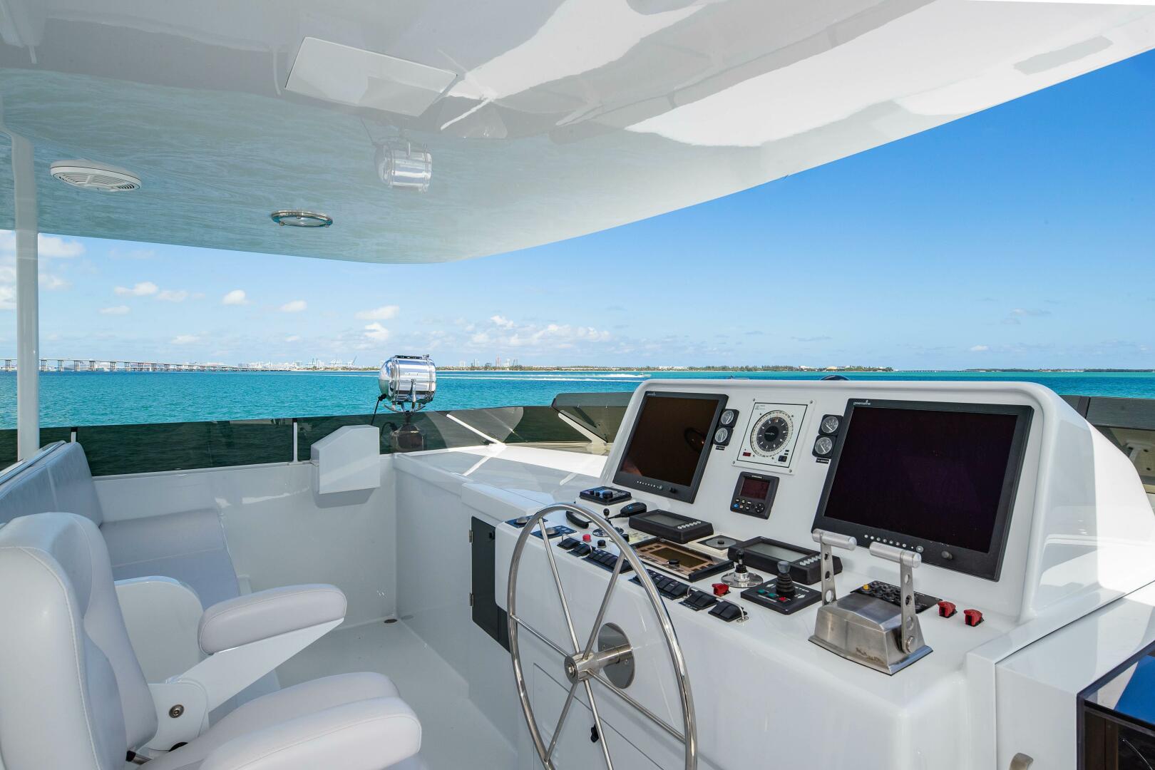 Burger-Raised Pilothouse 1998-SILVER SEAS Fort Lauderdale-Florida-United States-5994766 | Thumbnail