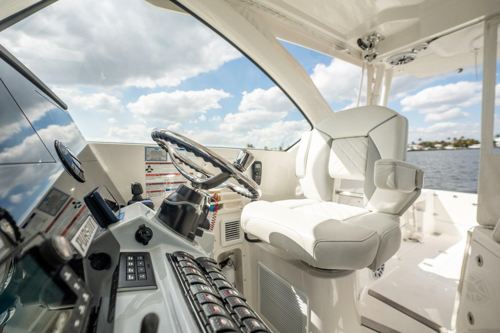 Pursuit-325 Offshore 2024-TL Sea Palm City-Florida-United States-5952186 | Thumbnail