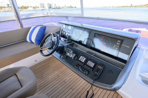 Princess-Y78 2021-Janie II West Palm Beach-Florida-United States-Princess Y78  Janie II  Bridge Helm-5956528