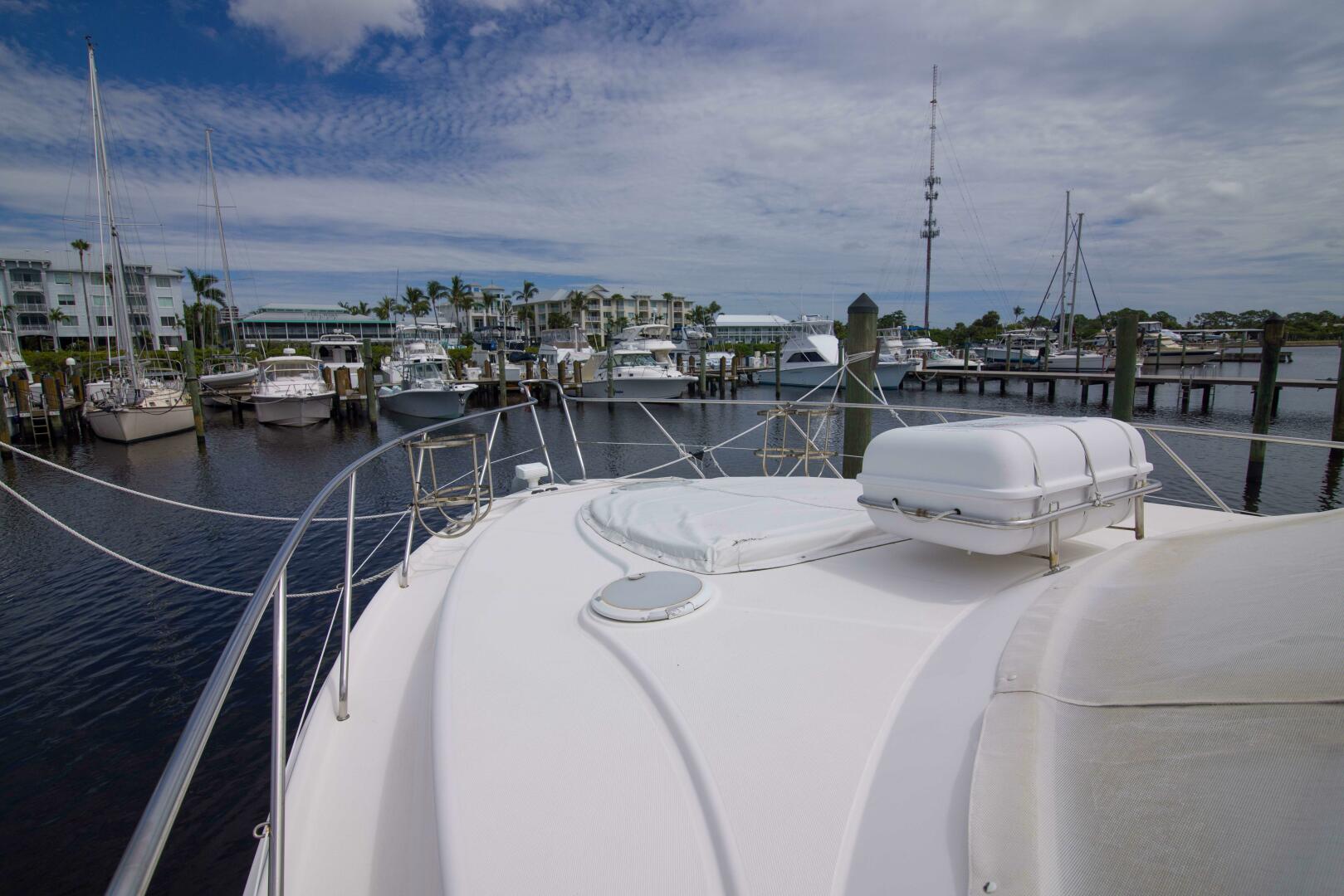 Silverton-52 Ovation 2009-IMMERSED Stuart-Florida-United States-Silverton 52  Immersed  -5957586 | Thumbnail
