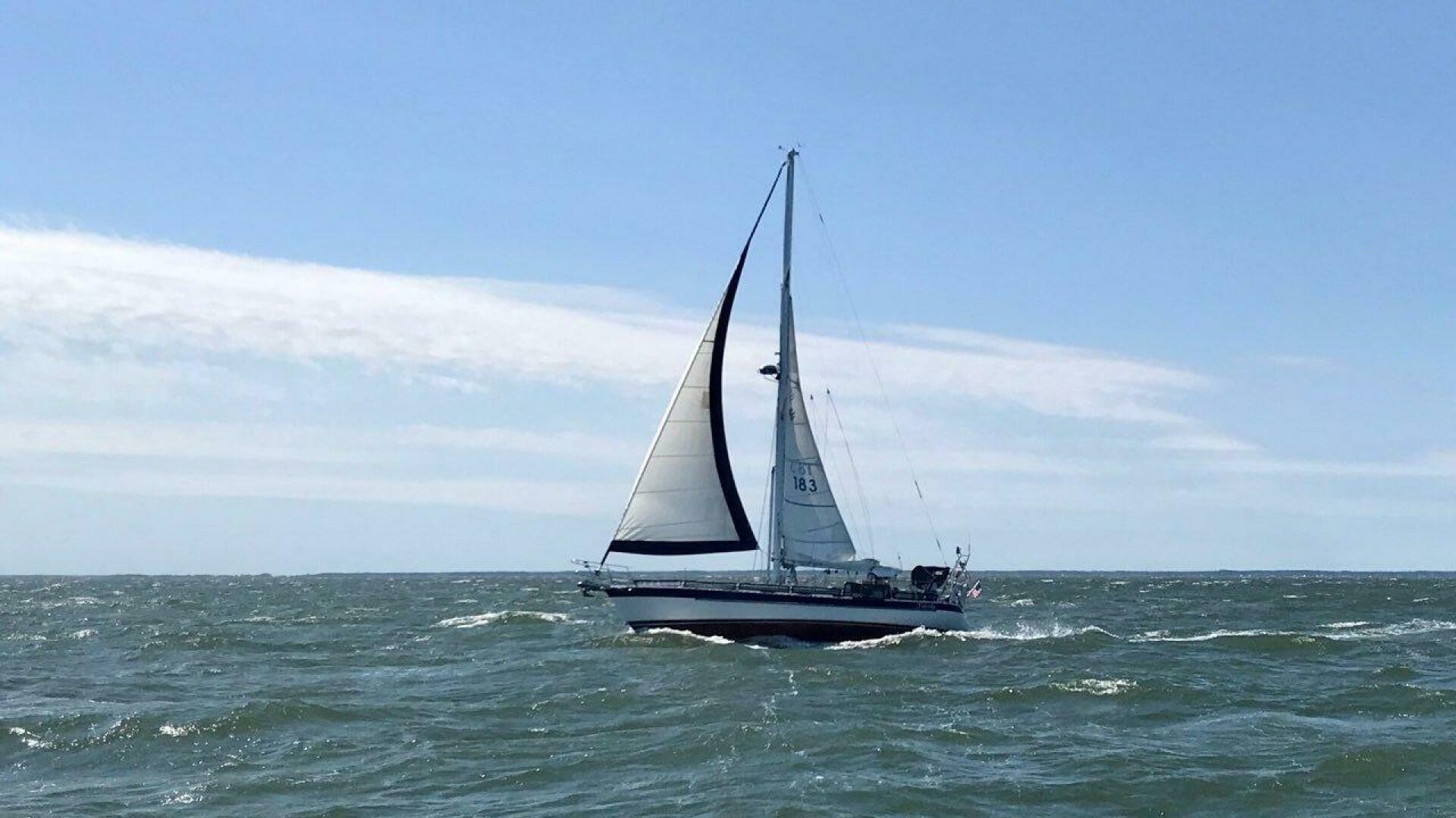 Valiant-42 CE 2010-Fidelity Gloucester Point-Virginia-United States-At Sea-5960470 | Thumbnail