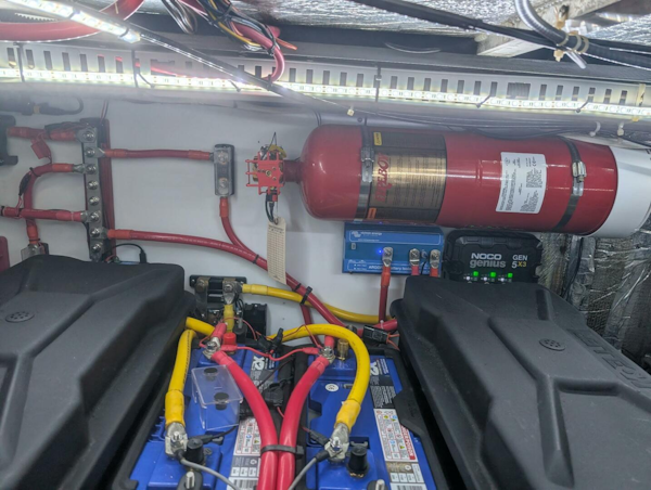 Carver-455 Aft Cabin 1996-Knot Sure Slidell-Louisiana-United States-Carver 455 Aft Cabin  Batteries-5961668
