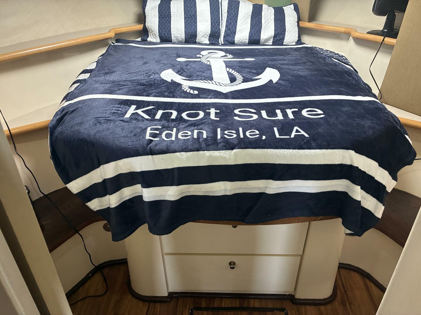 Carver-455 Aft Cabin 1996-Knot Sure Slidell-Louisiana-United States-Carver 455 Aft Cabin  Guest cabin-5961607 | Thumbnail