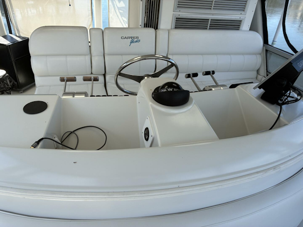Carver-455 Aft Cabin 1996-Knot Sure Slidell-Louisiana-United States-Carver 455 Aft Cabin  Flybridge helm seats-5961601