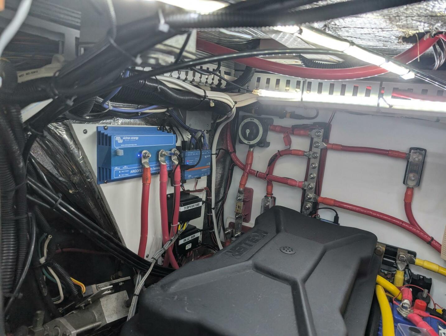 Carver-455 Aft Cabin 1996-Knot Sure Slidell-Louisiana-United States-Carver 455 Aft Cabin  Engine room-5960540 | Thumbnail