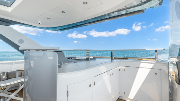 Azimut-78 FLY 2025 -Pompano Beach-Florida-United States-5963092