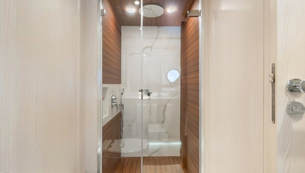 Azimut-78 FLY 2025 -Pompano Beach-Florida-United States-5963043