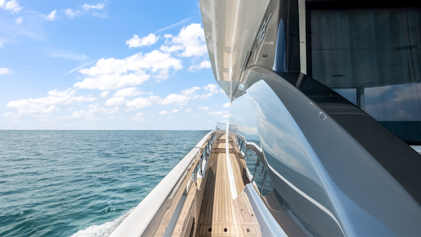 Azimut-78 FLY 2025 -Pompano Beach-Florida-United States-5963083