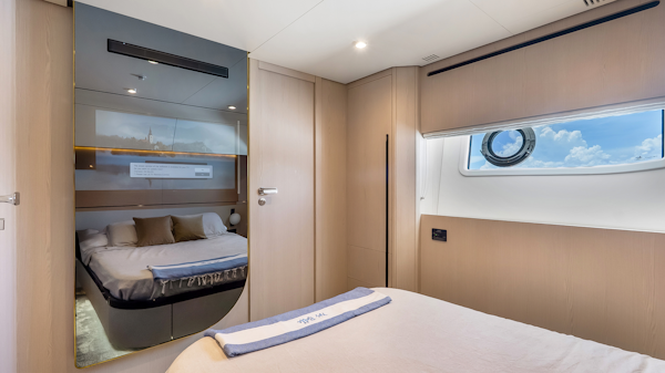 Azimut-78 FLY 2025 -Pompano Beach-Florida-United States-5963054