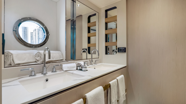 Azimut-78 FLY 2025 -Pompano Beach-Florida-United States-5963042