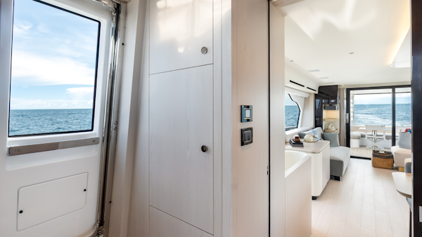 Azimut-78 FLY 2025 -Pompano Beach-Florida-United States-5963072