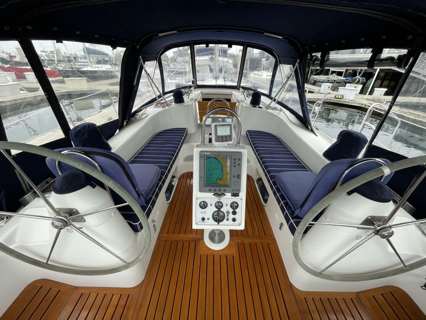 Catalina-470 2005-Hale Moana Monterey-California-United States-5967609 | Thumbnail