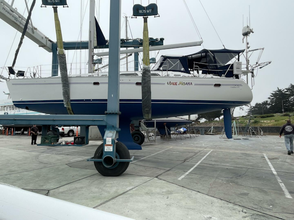 Catalina-470 2005-Hale Moana Monterey-California-United States-5967639
