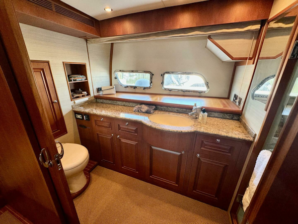 Grand Banks-Aleutian 53RP 2012-TOORA LOORA  BOSTON-Massachusetts-United States-Owners Head-5997330