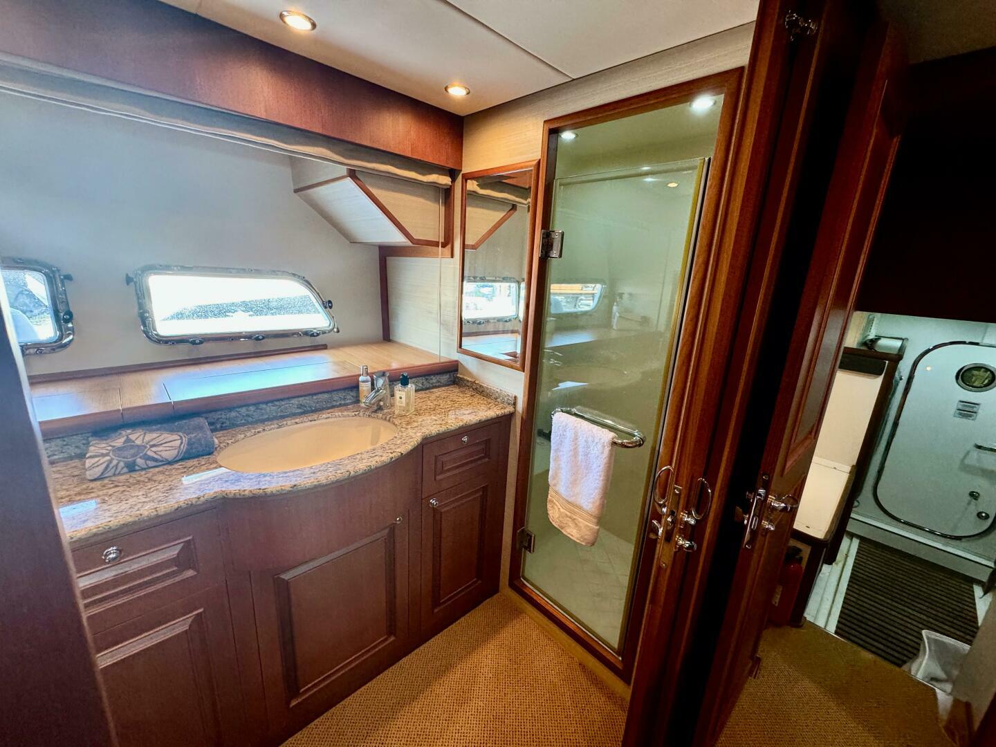 Grand Banks-Aleutian 53RP 2012-TOORA LOORA  BOSTON-Massachusetts-United States-Owners Head-5997331 | Thumbnail