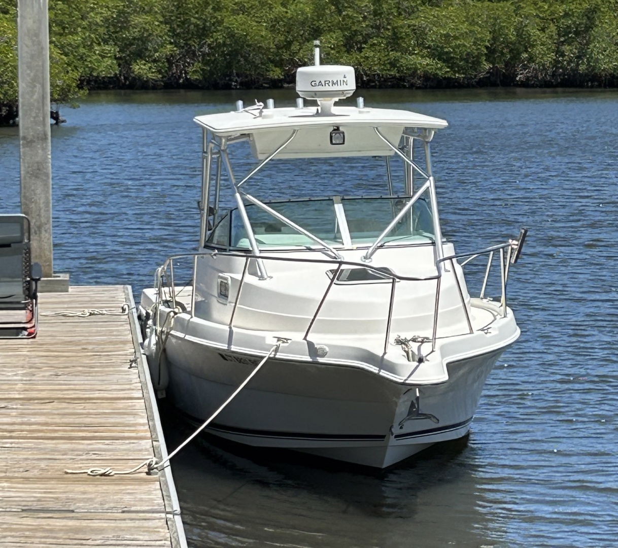 Robalo-R235 Walkaround 2005 -Palatka-Florida-United States-6043047 | Thumbnail