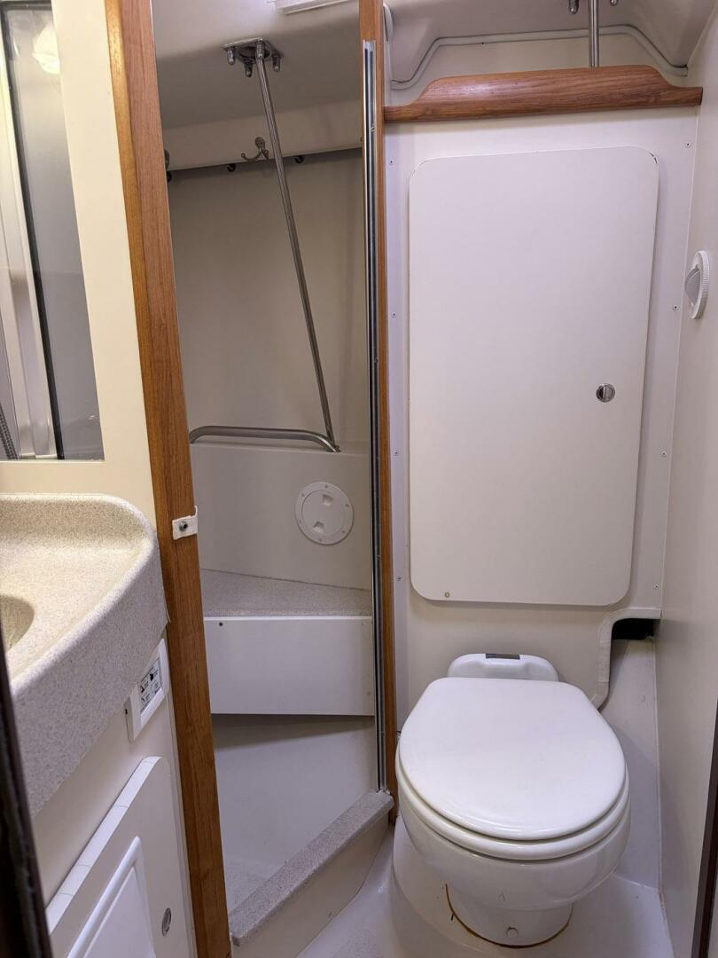 Catalina-350 2004-GUINEVERE Indiantown-Florida-United States-5970896 | Thumbnail