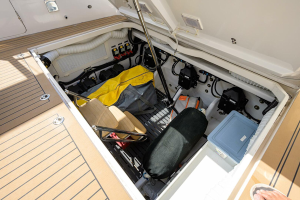 MJM-43z 2019-Scout North Palm Beach-Florida-United States-MJM 43 Scout  Exterior Cockpit-5971348