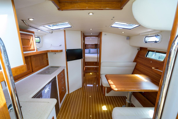 MJM-43z 2019-Scout North Palm Beach-Florida-United States-MJM 43 Scout  Interior Cabin-5971218