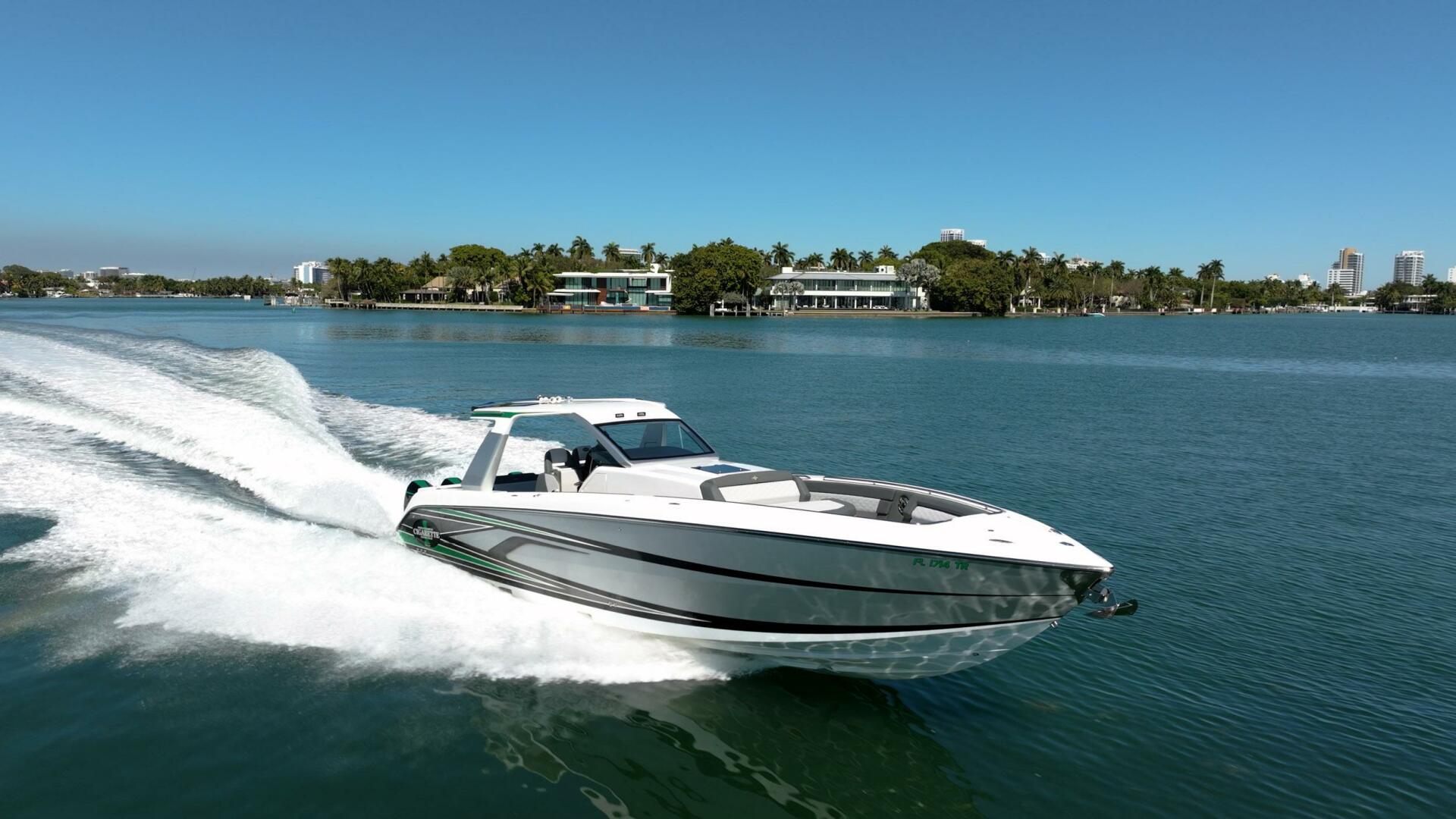 Cigarette-42 Auroris 2024 -Miami Beach-Florida-United States-5972345 | Thumbnail