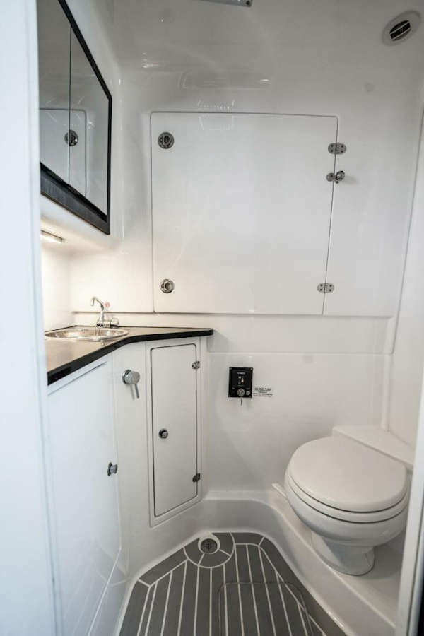 Cigarette-42 Auroris 2024 -Miami Beach-Florida-United States-5972431