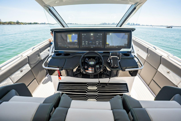 Cigarette-42 Auroris 2024 -Miami Beach-Florida-United States-5972396