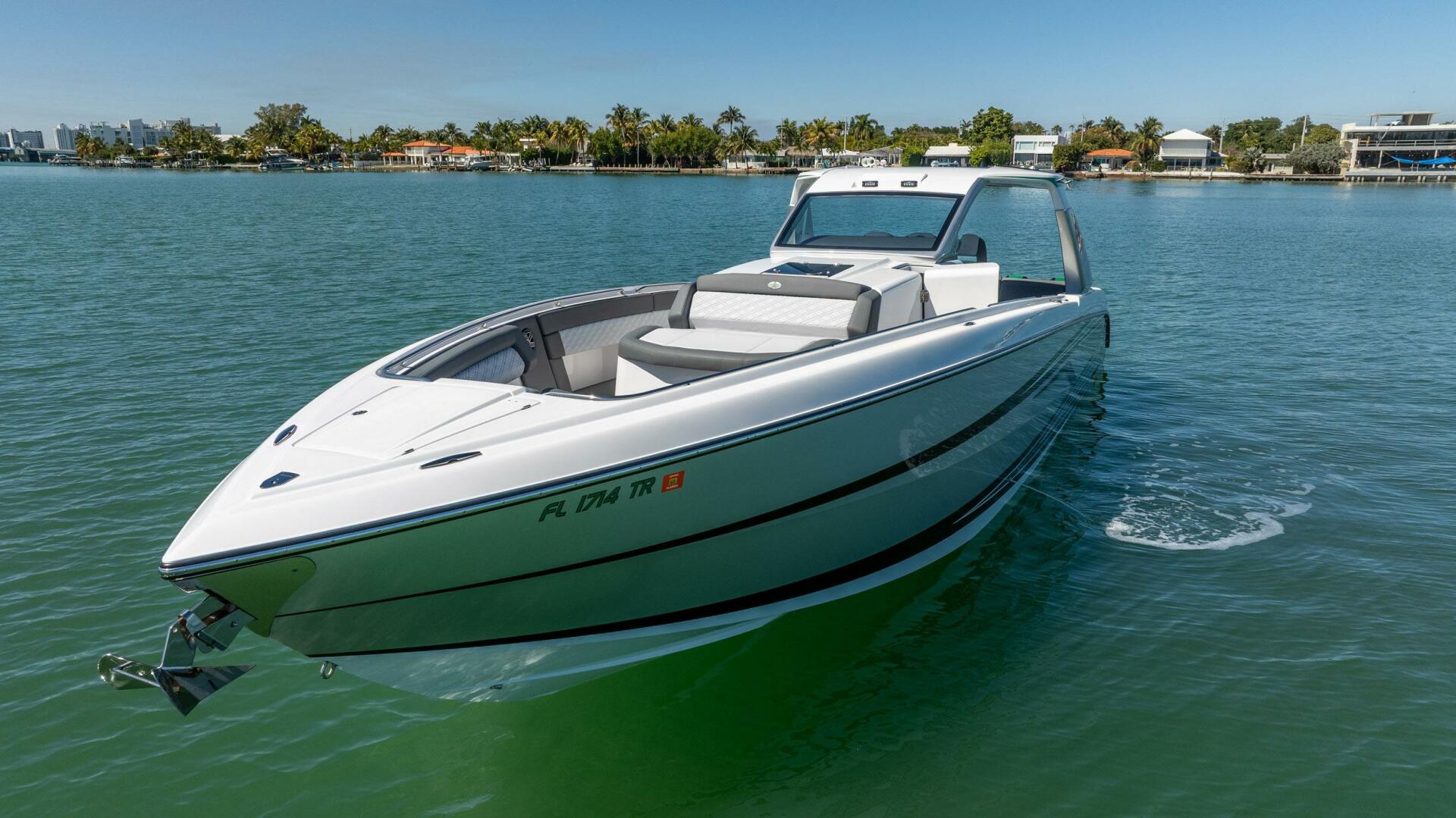 Cigarette-42 Auroris 2024 -Miami Beach-Florida-United States-5972369 | Thumbnail