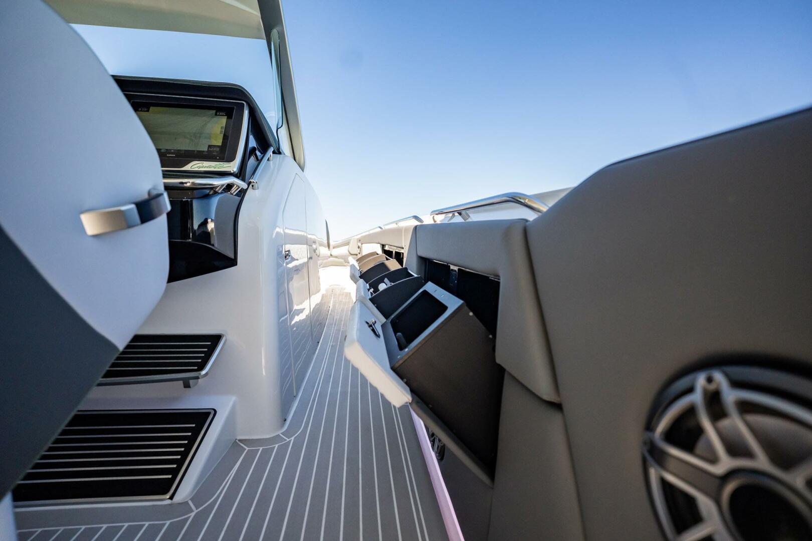 Cigarette-42 Auroris 2024 -Miami Beach-Florida-United States-5972402 | Thumbnail