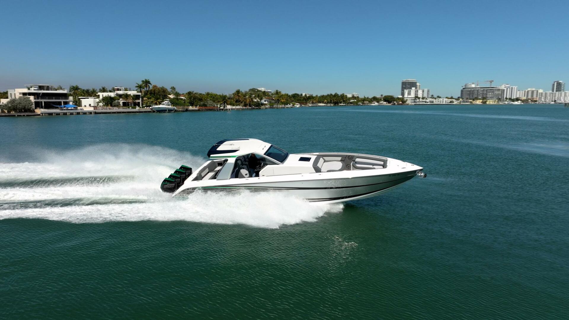 Cigarette-42 Auroris 2024 -Miami Beach-Florida-United States-5972360 | Thumbnail