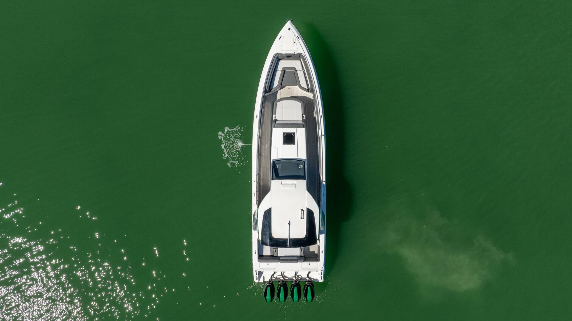 Cigarette-42 Auroris 2024 -Miami Beach-Florida-United States-5972376 | Thumbnail