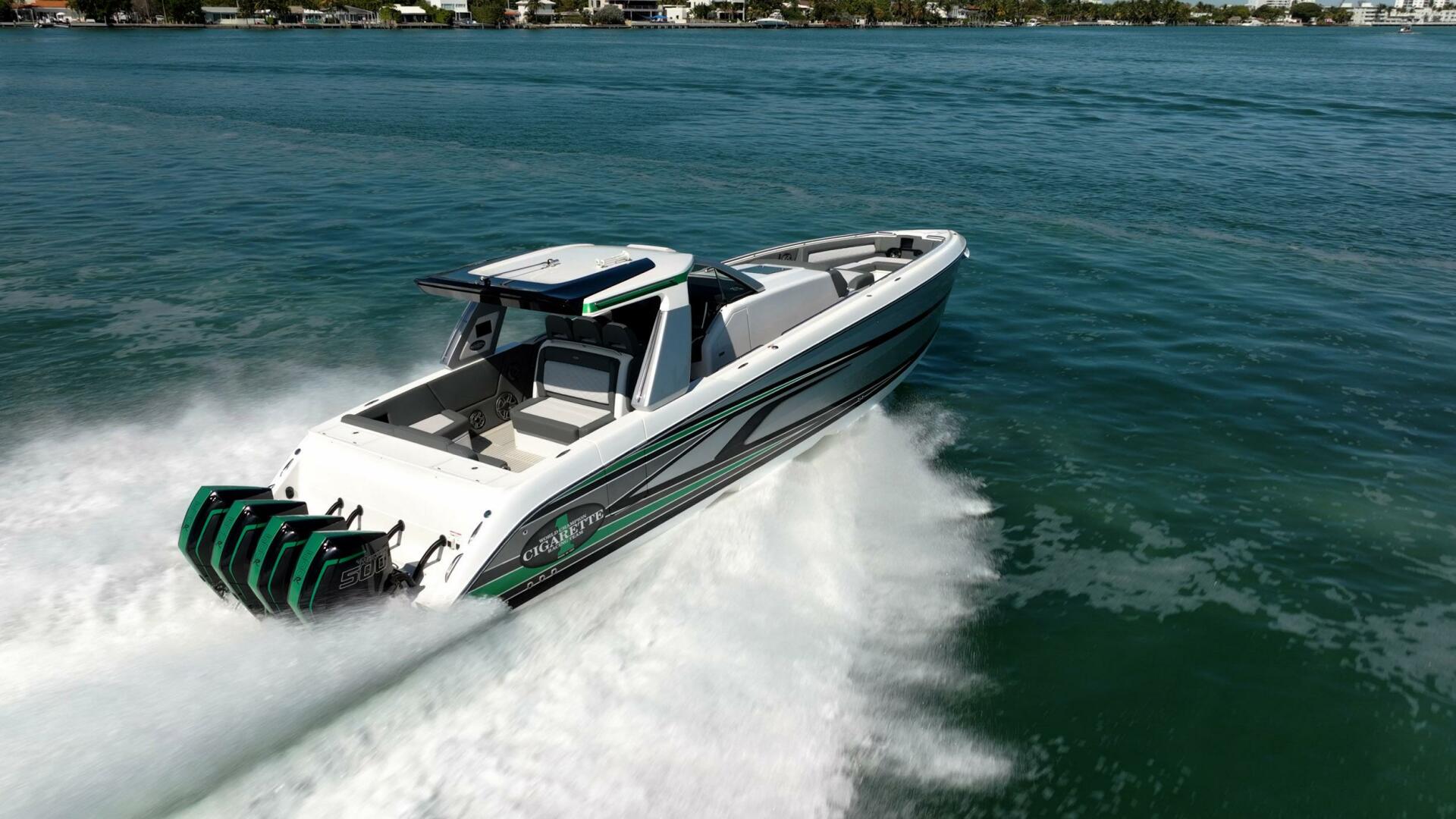 Cigarette-42 Auroris 2024 -Miami Beach-Florida-United States-5972366 | Thumbnail