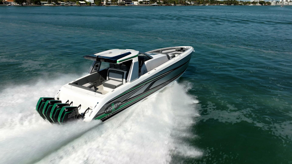 Cigarette-42 Auroris 2024 -Miami Beach-Florida-United States-5972366