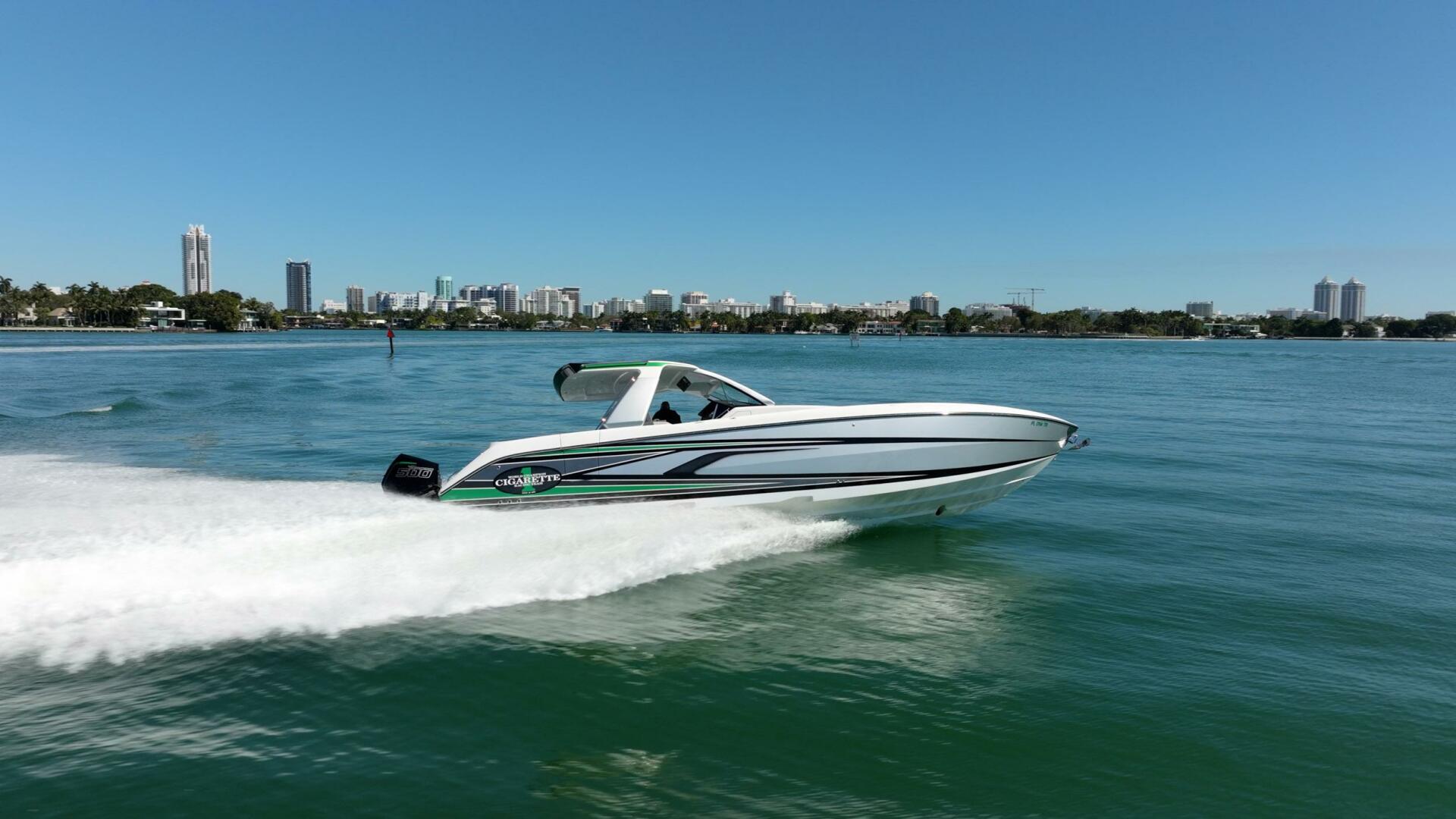 Cigarette-42 Auroris 2024 -Miami Beach-Florida-United States-5972364 | Thumbnail