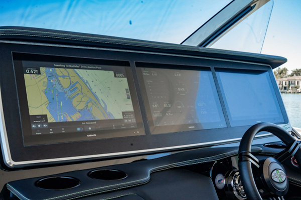 Cigarette-42 Auroris 2024 -Miami Beach-Florida-United States-5972428