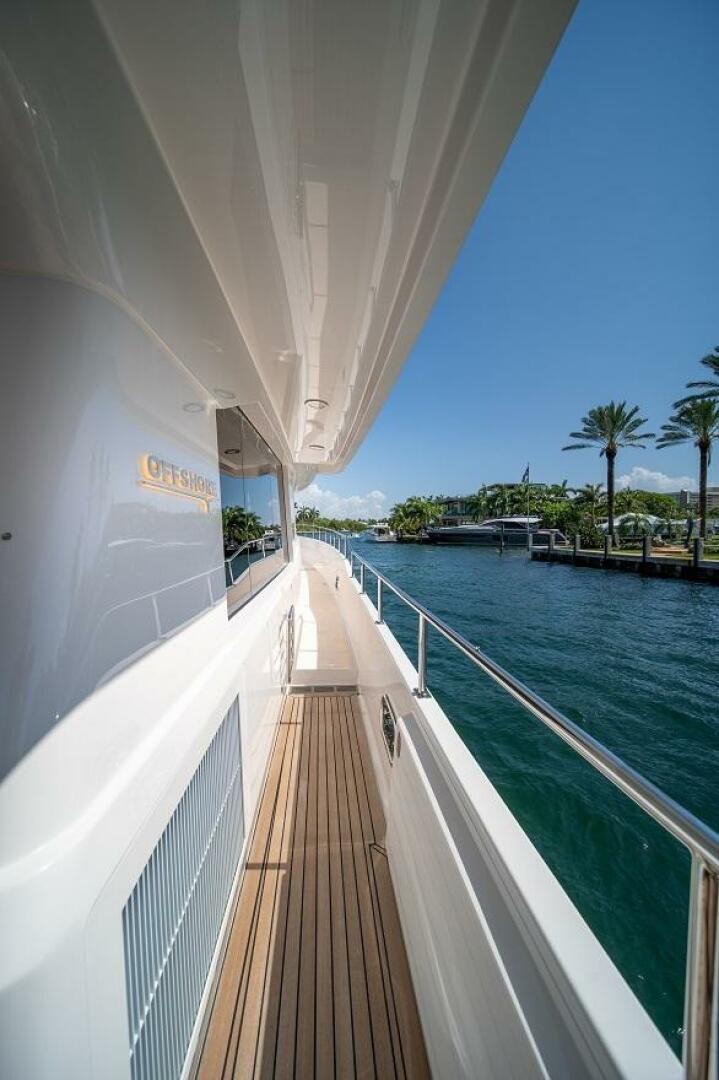Offshore Yachts 2027 -Newport Beach-California-United States-5976633 | Thumbnail