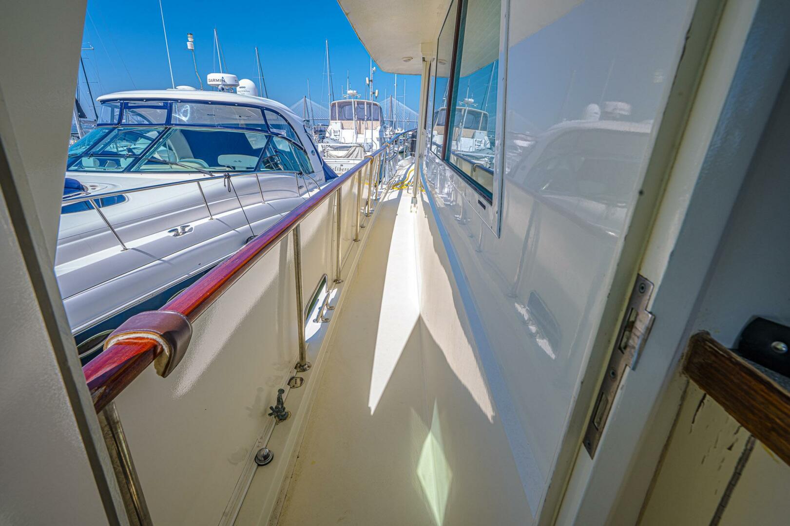 Hatteras-Motor Yacht 1987-LADY RAE Mt. Pleasant-South Carolina-United States-5978238 | Thumbnail