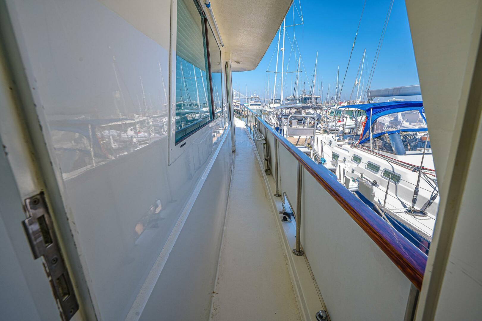 Hatteras-Motor Yacht 1987-LADY RAE Mt. Pleasant-South Carolina-United States-5978240 | Thumbnail