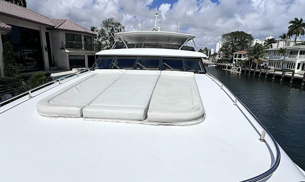 Broward 2002-SAVOIR-FAIRE Fort Lauderdale-Florida-United States-5978869