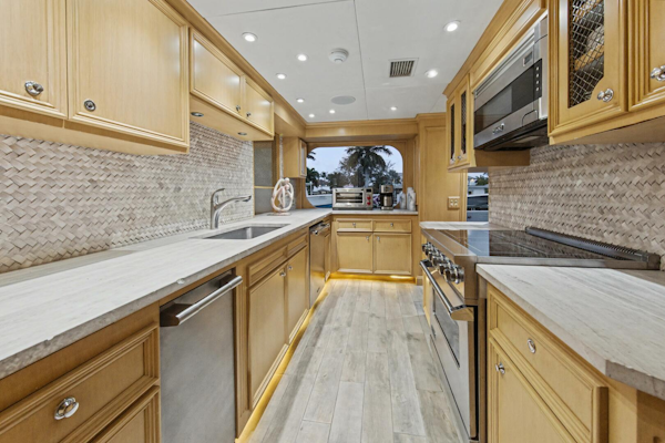 Broward 2002-SAVOIR-FAIRE Fort Lauderdale-Florida-United States-5978764
