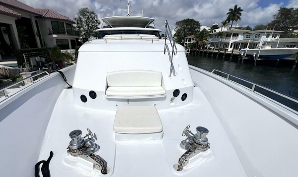 Broward 2002-SAVOIR-FAIRE Fort Lauderdale-Florida-United States-5978868