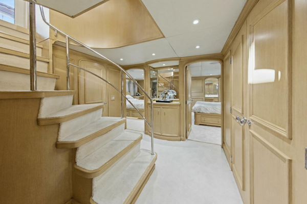 Broward 2002-SAVOIR-FAIRE Fort Lauderdale-Florida-United States-5978776
