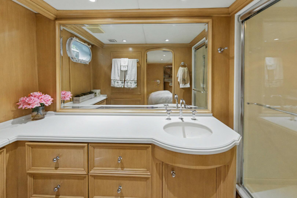 Broward 2002-SAVOIR-FAIRE Fort Lauderdale-Florida-United States-5978847