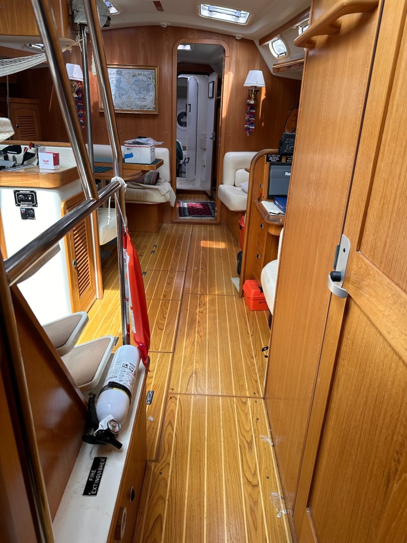 Catalina-470 2002 -Huntington-New York-United States-6017600 | Thumbnail
