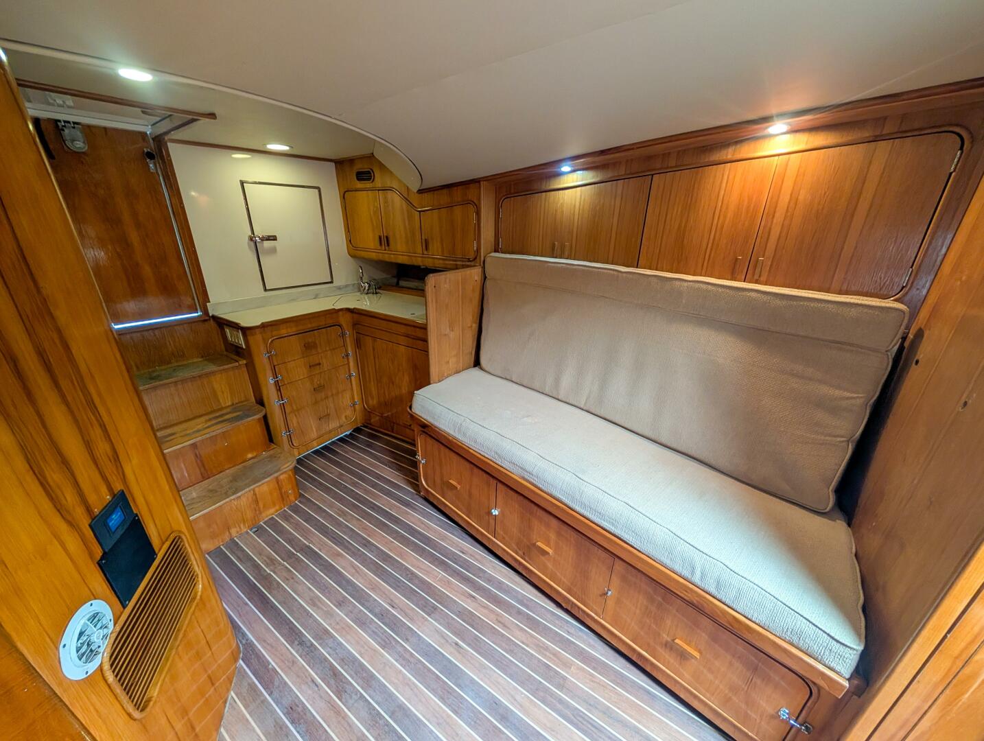 Tides-Custom Carolina Express 1999-SASSY GIRL Playa Flamingo, Guanacaste Province-Costa Rica-5983851 | Thumbnail