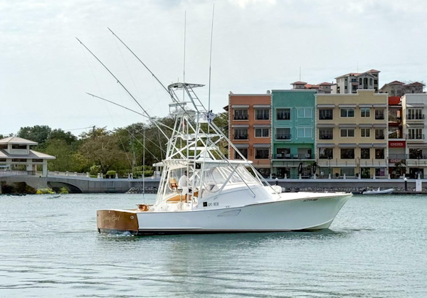 Tides-Custom Carolina Express 1999-SASSY GIRL Playa Flamingo, Guanacaste Province-Costa Rica-5999714