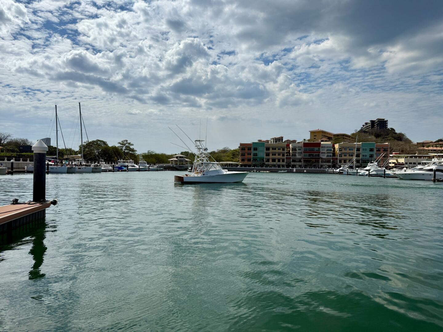 Tides-Custom Carolina Express 1999-SASSY GIRL Playa Flamingo, Guanacaste Province-Costa Rica-5983799 | Thumbnail