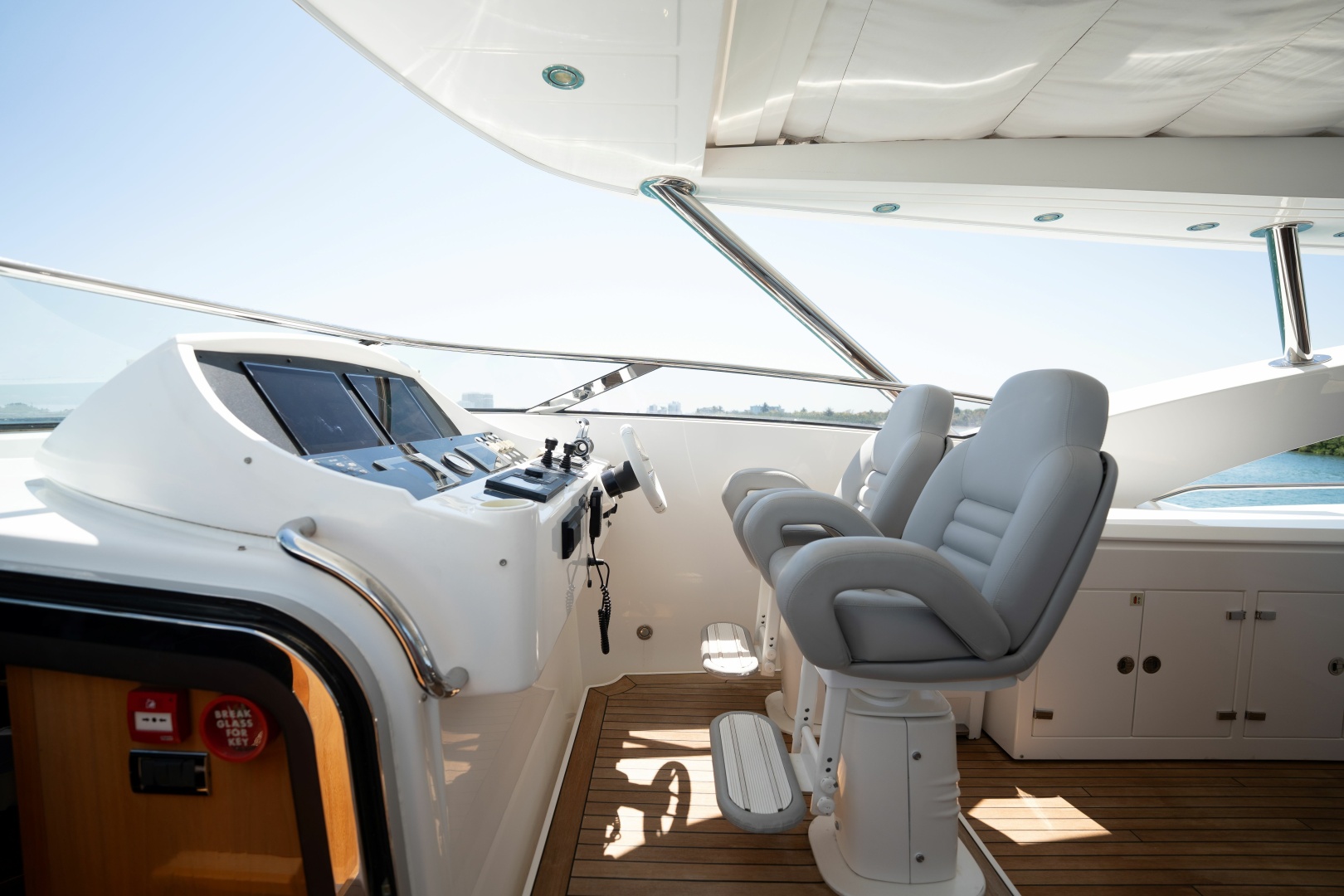 Sunseeker-34 Metre Yacht 2010-BLUE Golden Beach-Florida-United States-6010539 | Thumbnail