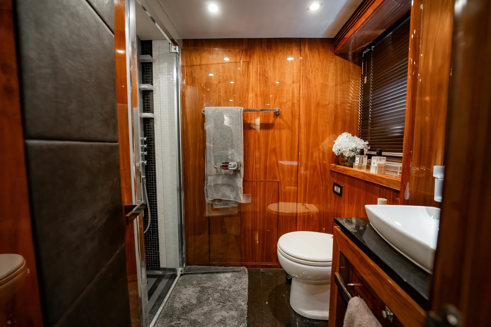 Sunseeker-34 Metre Yacht 2010-BLUE Golden Beach-Florida-United States-6010487 | Thumbnail