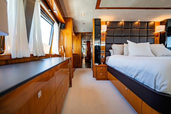 Sunseeker-34 Metre Yacht 2010-BLUE Golden Beach-Florida-United States-6010514